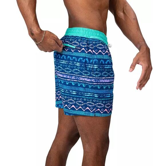 Chubbies Men's Classic 5.5" Swim Trunks in The Favs Blue Size XXL New - Picture 2 of 7